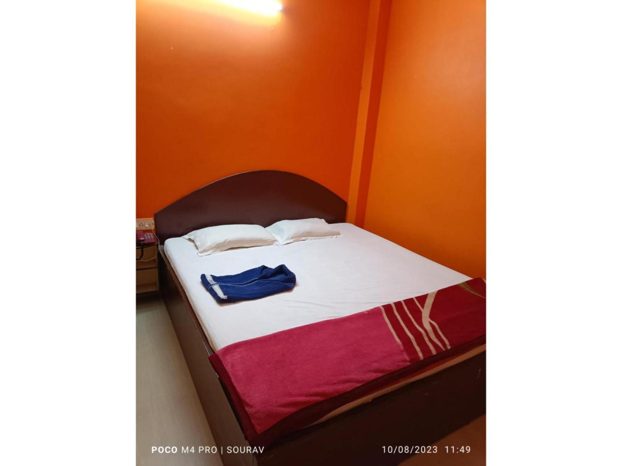 Goroomgo Indranil Digha Hotel 3*