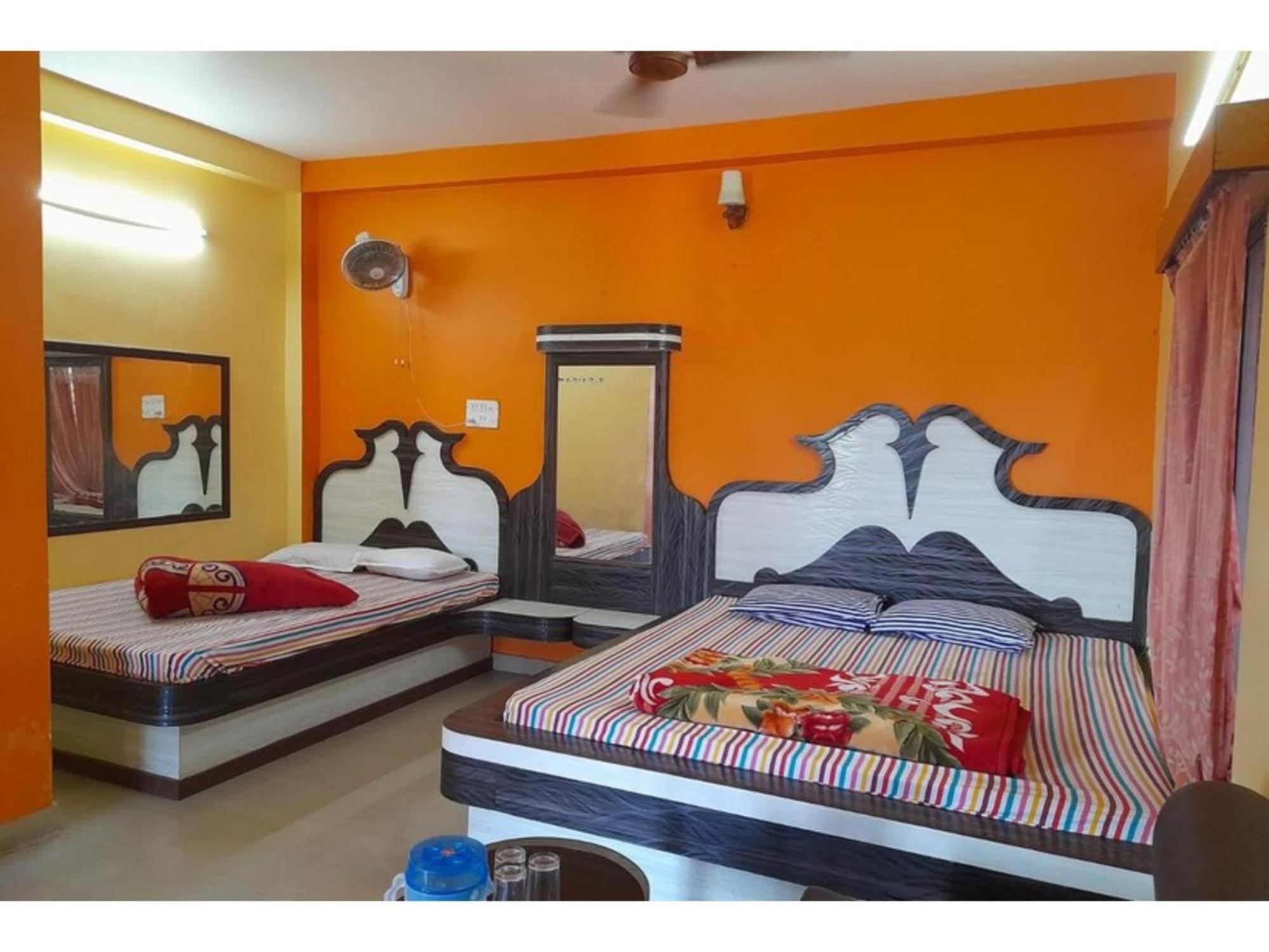 Goroomgo Indranil Digha Hotel 3*